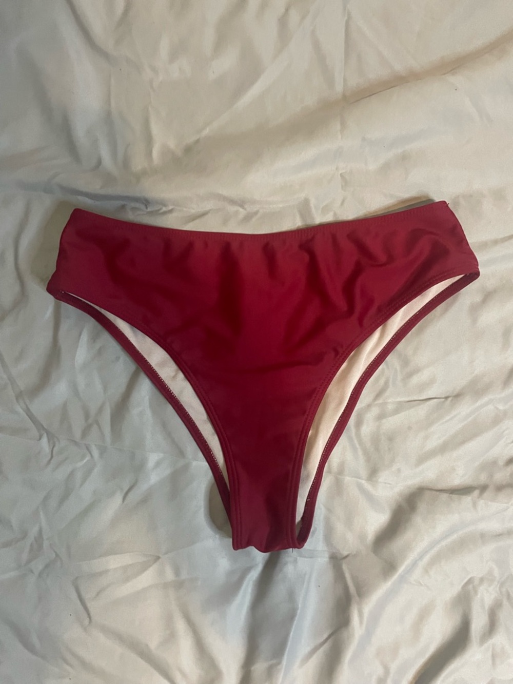 ROMWE High-Cut Bikini Bottom in Berry Red